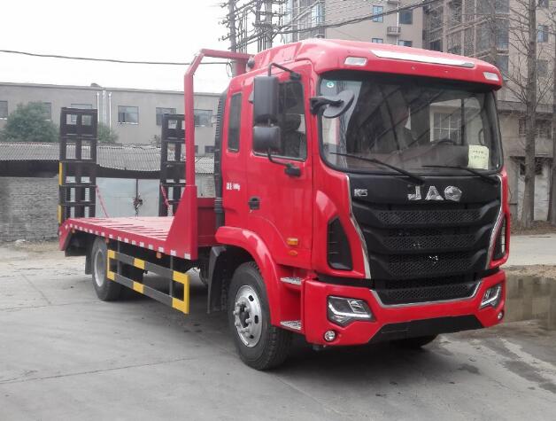 大力牌DLQ5160TPBXK5型平板运输车