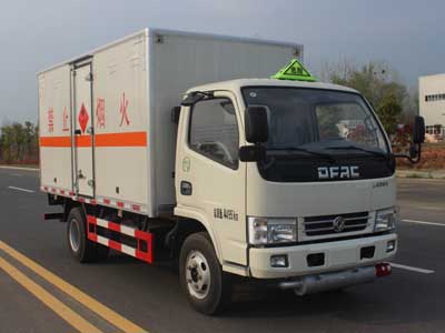 大力牌DLQ5041XRQEQ型易燃气体厢式运输车