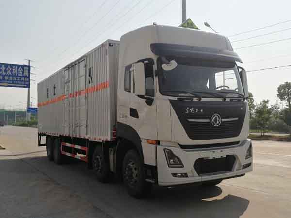 楚胜牌CSC5320XZWD6型杂项危险物品厢式运输车