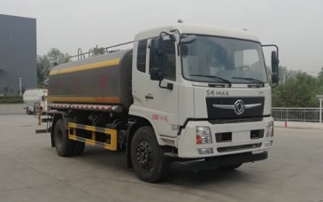 程力威牌CLW5180GSS6CD型洒水车